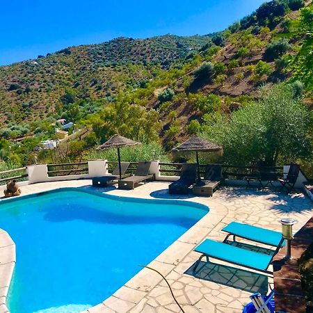 Cortijo Cuscurro Villa Riogordo Exterior photo